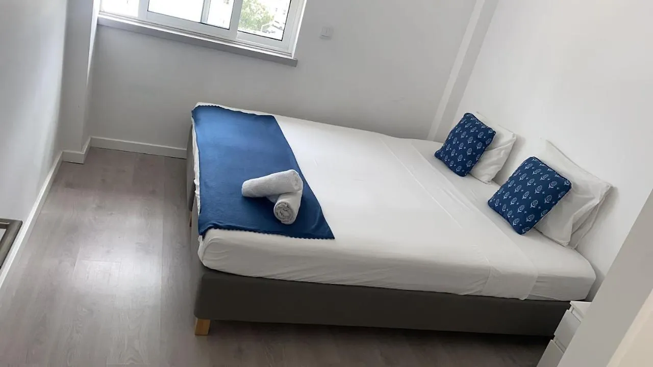 Alloggio in famiglia Room Near The Airport Lisbona