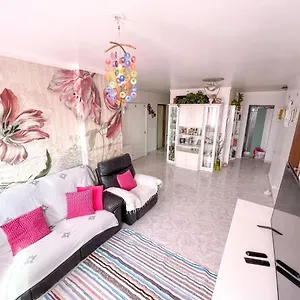 At Your Doorstep - Bedrooms Lisbona