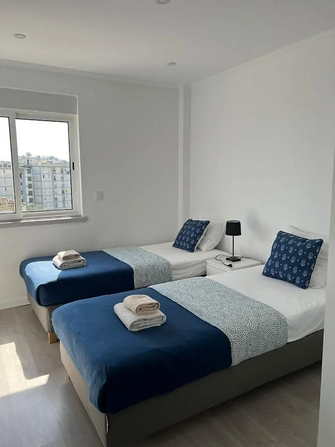 Room Near The Airport Lisboa